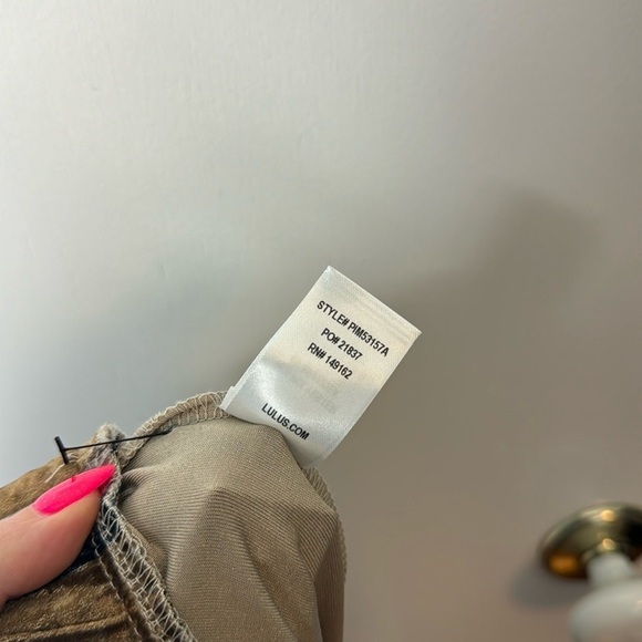 NWT Lulus Frou Frou Tan Multi Striped Velvet Cropped Wide-Leg Pants Large - Picture 8 of 12